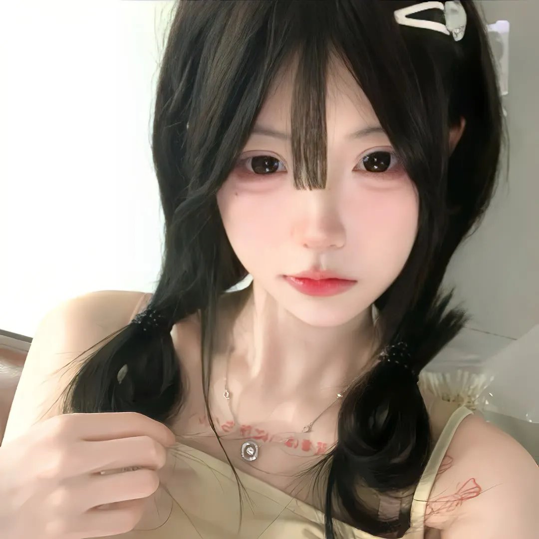 他们她们封面